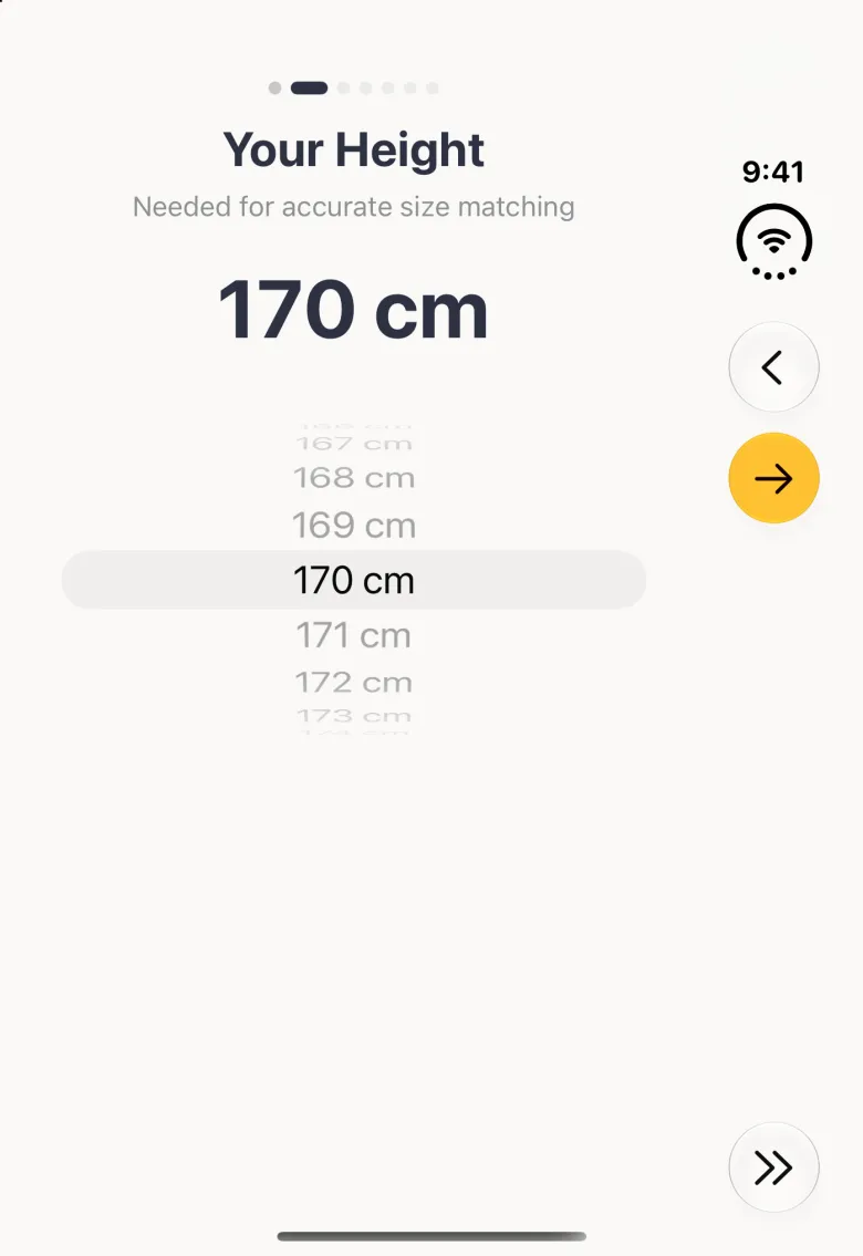 Your Height step on the closed Duo with the second of seven dots filled, 170 cm in large type above a scrolling wheel of heights; the vertical bar strip on the right holds a Back button and a gold Continue arrow button near the top and a Skip button at its foot.