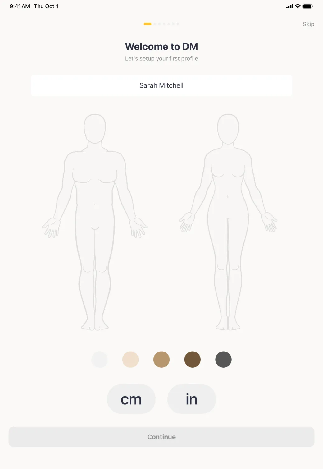 Welcome screen with the name Sarah Mitchell typed into the name field, above a man and a woman body outline, five skin tone circles, and a cm or in unit choice.